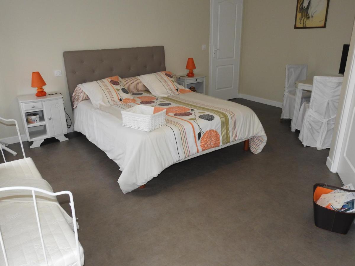 Chambres D'Hotes La Queriere Mur-de-Sologne Luaran gambar